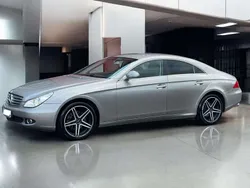 Cubanitsilber metallic Gebraucht 2005 Mercedes CLS320 Limousine | 4.990 € (Fairer Preis)