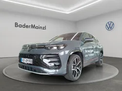 Delfingrau metallic Gebraucht 2025 VW Tayron R-line SUV | 59.950 € (Fairer Preis)