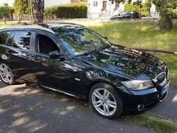 Schwarz Gebraucht 2012 BMW 320 Sport Line Kombi | 5.999 € (Guter Preis)
