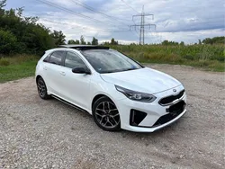 Weiß Gebraucht 2021 Kia Ceed GT 4 Limousine | 21.900 € (Fairer Preis)