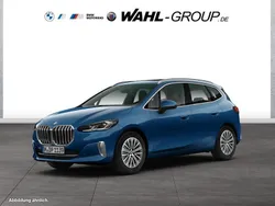 Blau Gebraucht 2022 BMW 220 Active Tourer Luxury Line Van / Kleinbus | 26.890 € (Guter Preis)