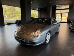 Grau Gebraucht 2004 Porsche 911 Carrera Coupé | 49.990 € (Teuer)
