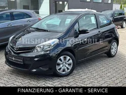 Schwarz Gebraucht 2012 Toyota Yaris Life | 6.990 € (Guter Preis)