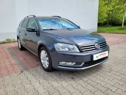 Grau Gebraucht 2012 VW Passat Comfortline Kombi | 8.600 € (Etwas zu teuer)