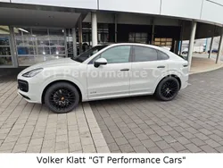 Grau Gebraucht 2021 Porsche Cayenne SUV | 86.990 € (Fairer Preis)