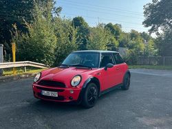 Blau Gebraucht 2004 Mini Cooper Kleinwagen | 2.490 € (Etwas zu teuer)