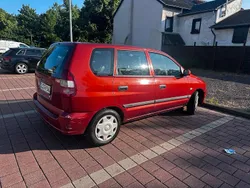 Andere farben Gebraucht 2002 Mitsubishi Space Star Van / Kleinbus | 2.200 € (Teuer)