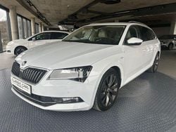 Weiß Gebraucht 2015 Skoda Superb LAURIN & KLEMENT Kombi | 12.990 € (Guter Preis)