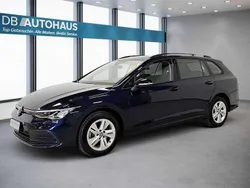Blau Gebraucht 2023 VW Golf VIII Life Kombi | 20.350 € (Guter Preis)