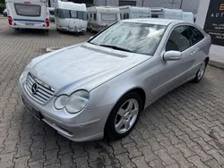 Silber Gebraucht 2002 Mercedes C200 Coupé | 3.480 € (Fairer Preis)