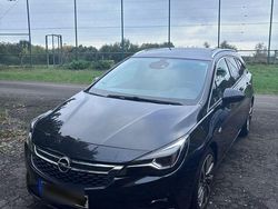 Schwarz Gebraucht 2016 Opel Astra Innovation Kombi | 9.500 € (Fairer Preis)