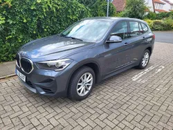 Grau Gebraucht 2020 BMW X1 SUV | 22.499 € (Guter Preis)