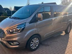 Andere außenfarben Gebraucht 2020 Ford Tourneo Custom Van / Kleinbus | 38.000 €