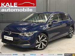 Atlantic blue metallic Gebraucht 2023 VW Golf VIII Style Limousine | 30.970 € (Fairer Preis)