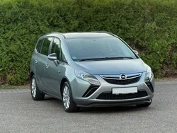 Silber Gebraucht 2014 Opel Zafira Tourer Active Van / Kleinbus | 8.999 € (Guter Preis)