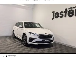 Weiß (candyweiß) Gebraucht 2024 Skoda Scala Selection Kleinwagen | 27.565 € (Teuer)