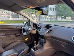 Grau Gebraucht 2013 Ford Fiesta Kleinwagen | 3.500 € (Guter Preis)