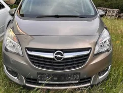 Grau Gebraucht 2015 Opel Meriva Edition Van / Kleinbus | 4.000 € (Guter Preis)