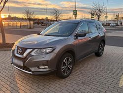 Grau Gebraucht 2021 Nissan X-Trail N-Connecta SUV | 19.600 €