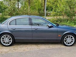 Silber Gebraucht 2007 Jaguar S-Type Executive Limousine | 4.299 € (Teuer)