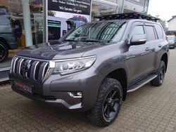 Grau Gebraucht 2023 Toyota Land Cruiser SUV | 62.800 € (Etwas zu teuer)