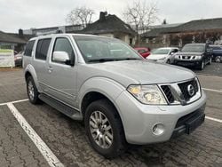 Silber Gebraucht 2014 Nissan Pathfinder SUV | 12.499 €