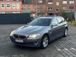 Grau Gebraucht 2011 BMW 520 Kombi | 6.999 € (Superpreis)