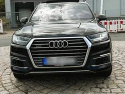 Schwarz Gebraucht 2018 Audi Q7 Sport SUV | 23.999 € (Fairer Preis)