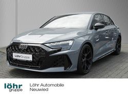 Progressivrot metallic Neu 2025 Audi RS3 Sportback Ambiente Kleinwagen | 62.450 € (Superpreis)