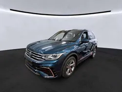 Nightshade blue metallic Gebraucht 2021 VW Tiguan R-line SUV | 30.460 € (Etwas zu teuer)