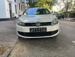 Weiß Gebraucht 2012 VW Golf VI Kleinwagen | 4.350 € (Guter Preis)
