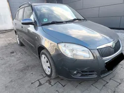 Grau Gebraucht 2008 Skoda Fabia Kombi | 1.190 € (Superpreis)