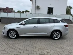 Silber Gebraucht 2020 Renault Mégane IV Business Limousine | 11.450 € (Etwas zu teuer)