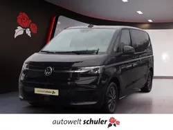 Deep black perleffekt Gebraucht 2022 VW T7 Life Van | 53.950 € (Fairer Preis)