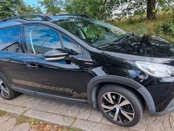 Schwarz Gebraucht 2016 Peugeot 2008 GT-line SUV | 12.500 € (Fairer Preis)