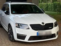Andere farben Gebraucht 2016 Skoda Octavia RS Kombi | 12.900 € (Fairer Preis)