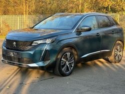 Blau Gebraucht 2021 Peugeot 3008 Allure SUV | 17.499 € (Guter Preis)
