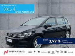 Deep black perleffekt Gebraucht 2021 VW Touran Comfortline Van / Kleinbus | 27.530 € (Fairer Preis)