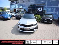 Kristall silber metallic Gebraucht 2024 Opel Astra Ultimate Kombi | 29.990 € (Etwas zu teuer)