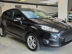 Schwarz Gebraucht 2015 Ford Fiesta Kleinwagen | 4.999 € (Fairer Preis)