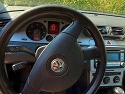 Blau Gebraucht 2008 VW Passat Individual Kombi | 2.000 € (Fairer Preis)