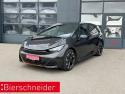 Grau Gebraucht 2024 Cupra Born Kleinwagen | 33.450 € (Fairer Preis)
