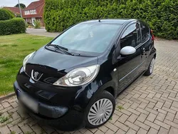 Schwarz Gebraucht 2005 Peugeot 107 Kleinwagen | 1.950 € (Fairer Preis)
