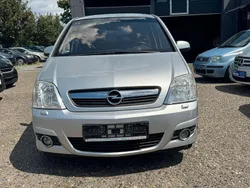 Silber Gebraucht 2006 Opel Meriva Cosmo Van / Kleinbus | 4.250 € (Teuer)