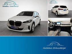 Mineralweiss Gebraucht 2023 BMW 218 Luxury Line Van / Kleinbus | 22.490 € (Guter Preis)