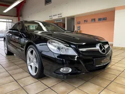 Schwarz Gebraucht 2010 Mercedes SL300 Cabrio | 31.950 €