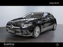 Unilack nachtschwarz Gebraucht 2022 Mercedes A250 Limousine | 23.880 € (Superpreis)