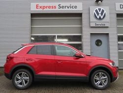 Kings red metallic Neu 2025 VW T-Roc Life SUV | 33.900 € (Guter Preis)