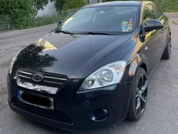Schwarz Gebraucht 2009 Kia Ceed Limousine | 4.500 € (Fairer Preis)