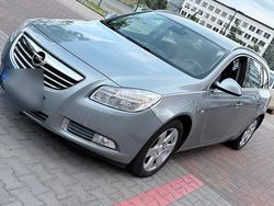 Silber Gebraucht 2010 Opel Insignia Kombi | 3.800 € (Guter Preis)